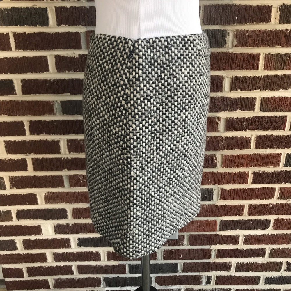 J.Crew Gray Wool Checkered Skirt Size 4 - Picture 2 of 8